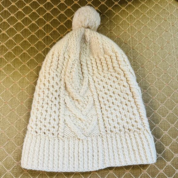 Carbery Hand Knit Pure Ireland Wool Chunky Cable Irish Cream Beanie Pom Pom Hat - Picture 7 of 7